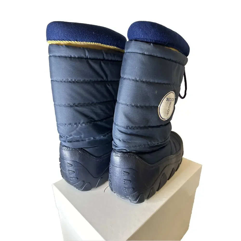 RARE VINTAGE MOON BOOTS, WOMEN'S SIZE 9, 10. Snow Ski Snowboard Shoes Navy Blue